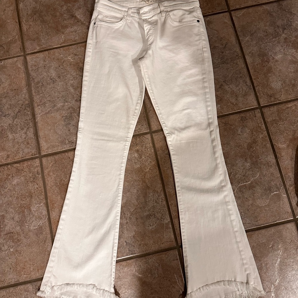 Current/Elliott white flare jeans 26
